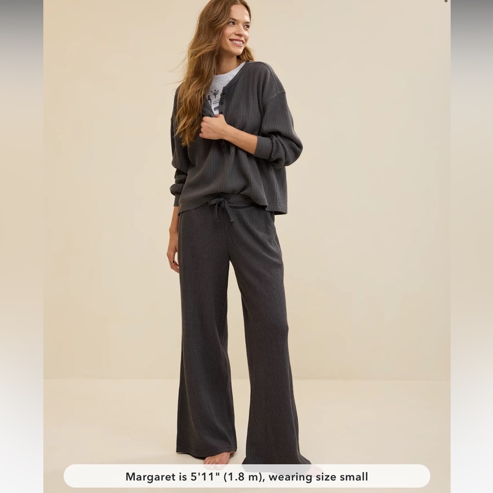BNWT * Aerie Waffle Trouser
